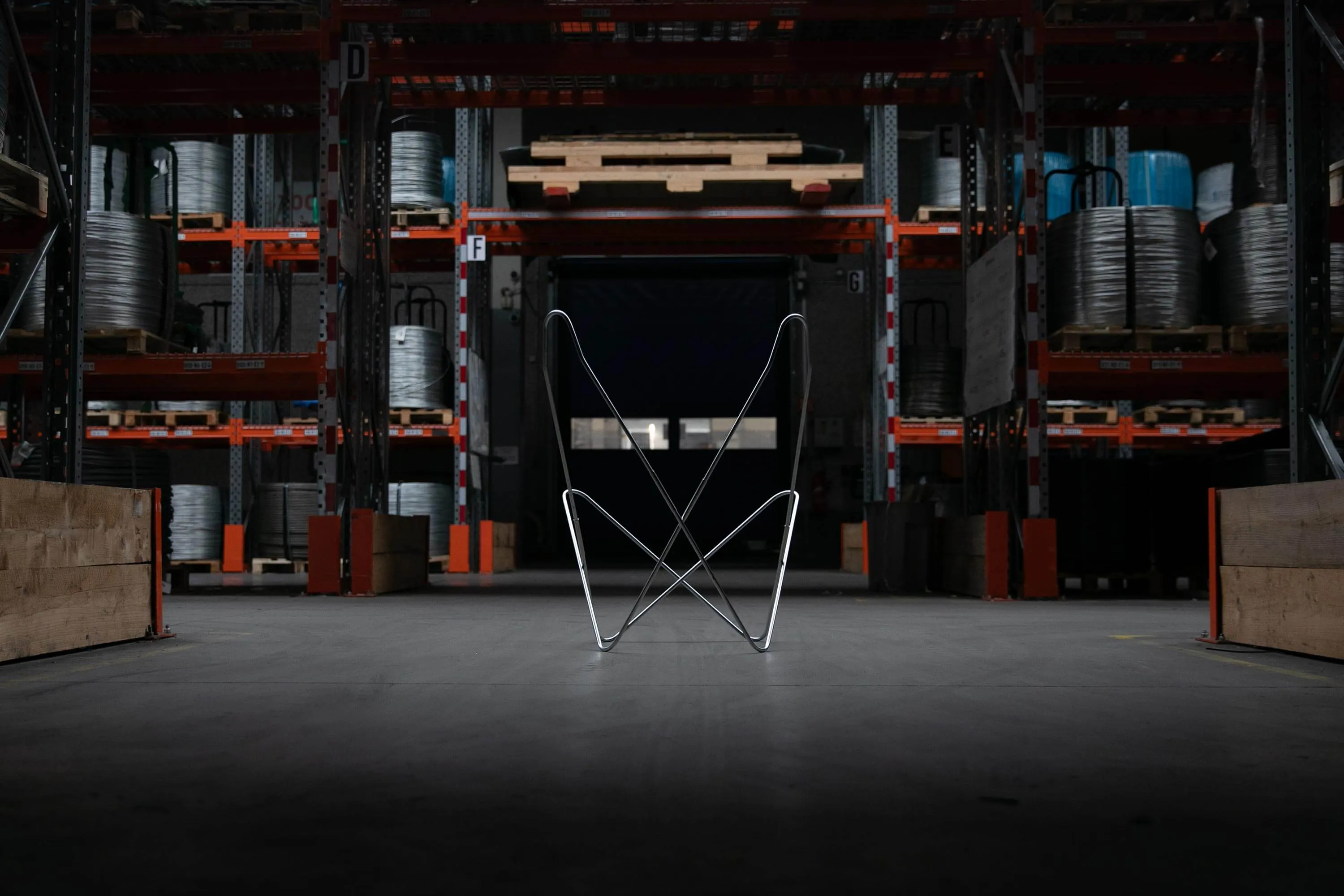 Innovative and artisanal design of the AA Butterfly© armchair, crafted in French workshops